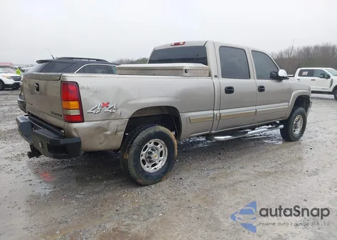 2001 Chevrolet Silverado 2500Hd Lt from USA, damaged, VIN 1GCHK23U01F197127